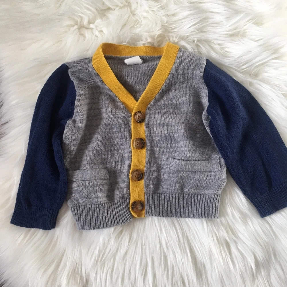 Old Navy Sweater